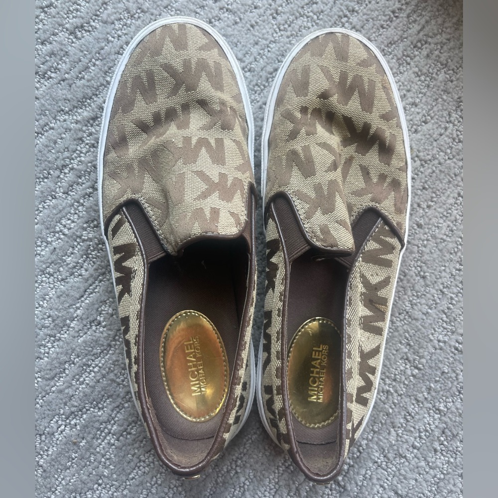 Women’s Michael Kors shoes size 7